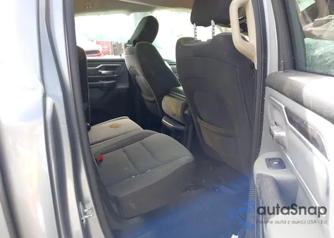 2020 Ram 1500 Big Horn 4X4 6'4 Box from USA, damaged, VIN 1C6SRFBT6LN189986